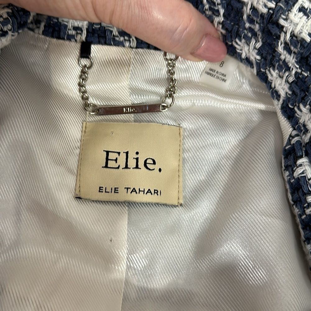 Elie Tahari Blue And White Tweed Double Breasted Blazer Size 8 - Picture 5 of 12